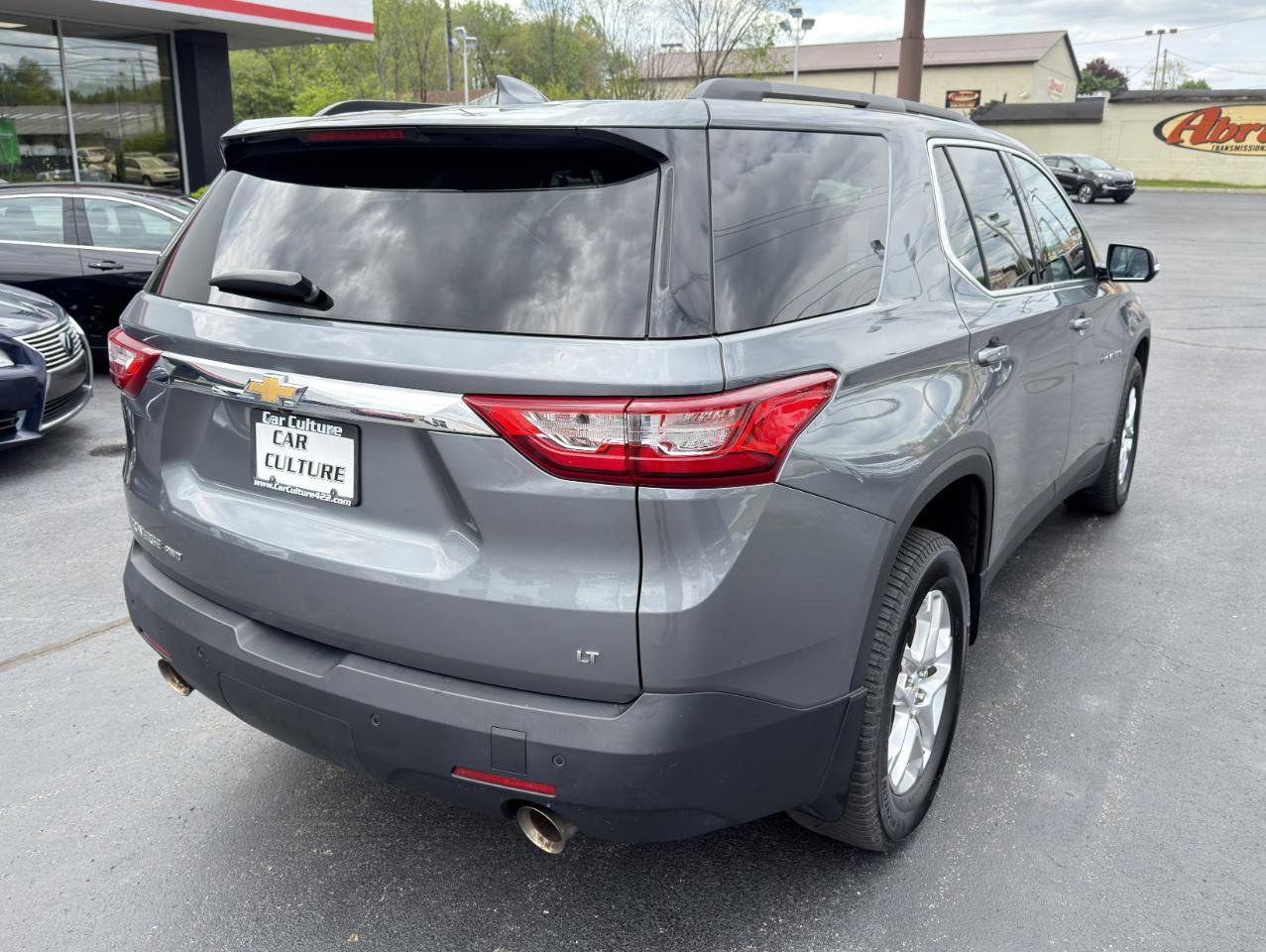 Used 2019 Chevrolet Traverse LT w/ LPO, Floor Liner Package AWD/4WD image 17