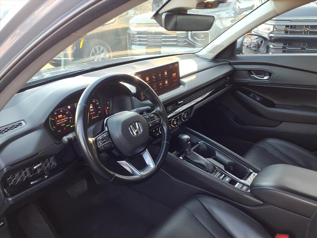 Used 2023 Honda Accord Touring image 13