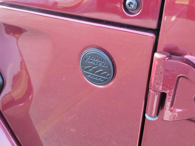 Used 2021 Jeep Wrangler Unlimited Sahara image 10