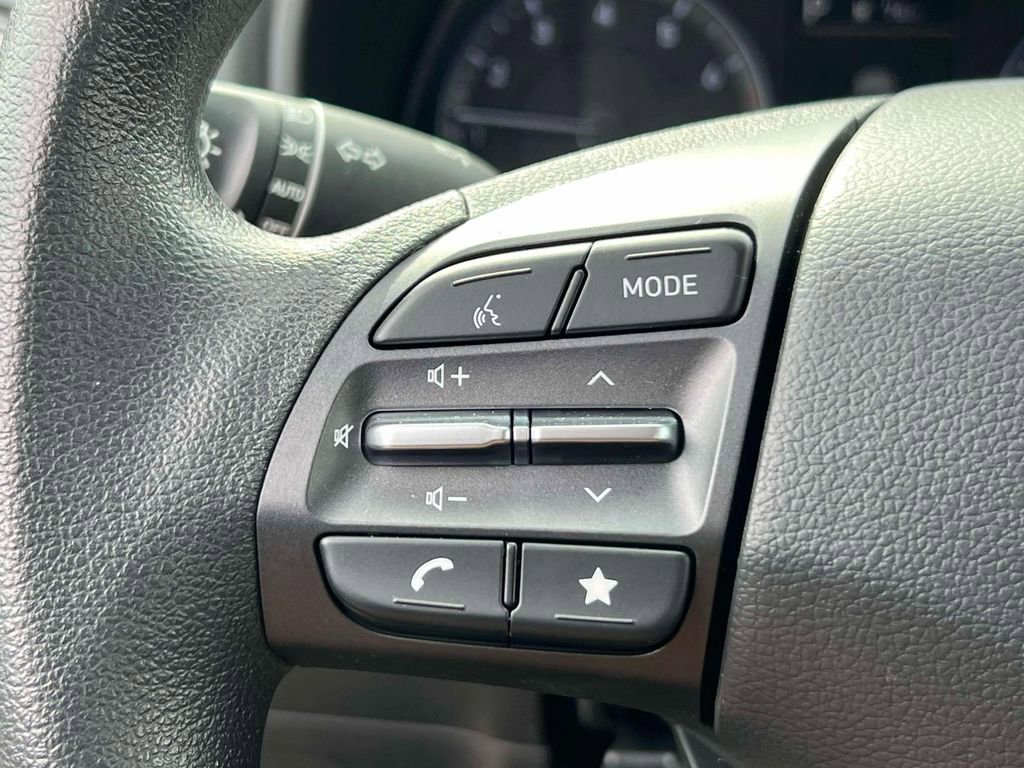 Used 2023 Hyundai Kona SEL w/ Cargo Package image 21