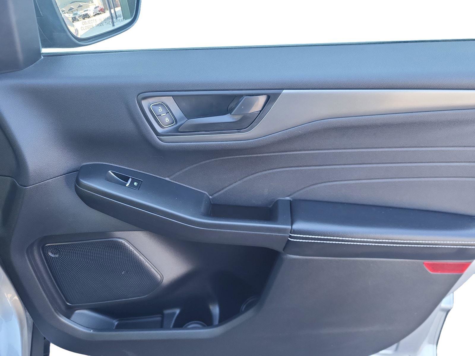 Used 2023 Ford Escape Base image 23