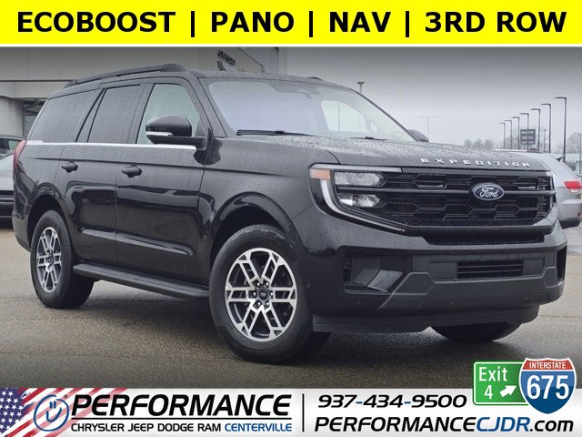 Used 2025 Ford Expedition Active image 1