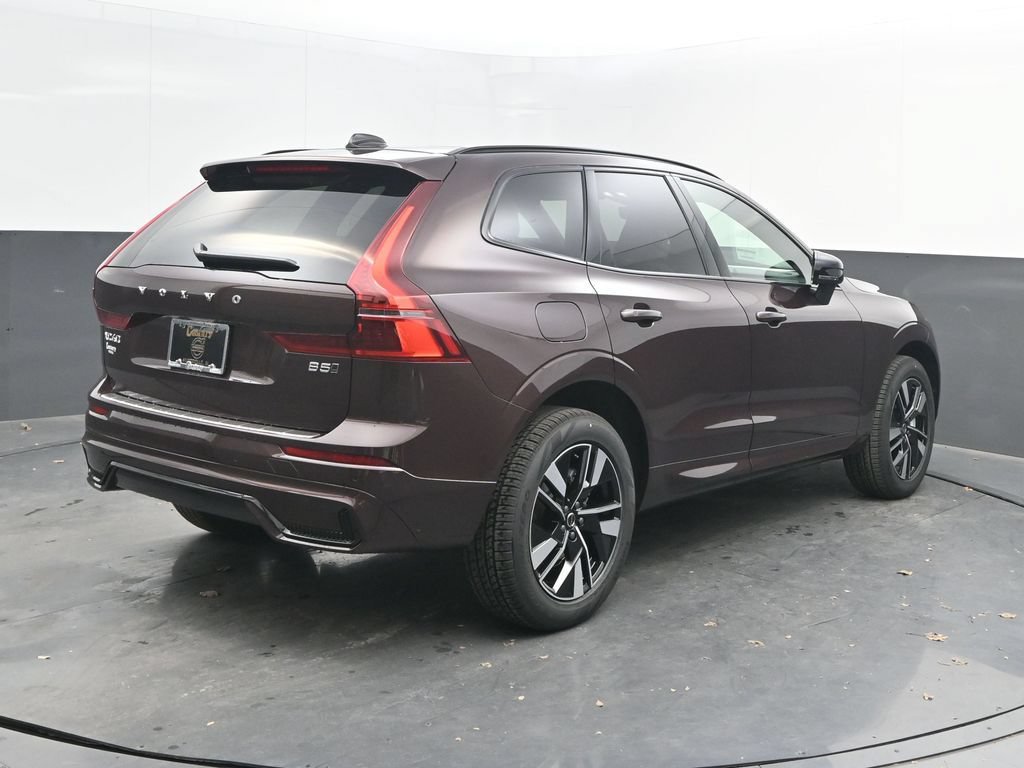 New 2026 Volvo XC60 B5 Core w/ Climate Package AWD/4WD image 7