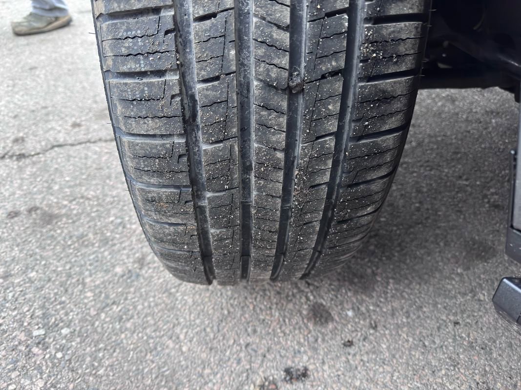 Used 2022 GMC Yukon Denali w/ Denali Premium Package image 55