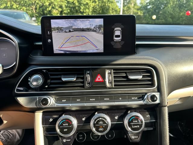 Used 2022 Genesis G70 2.0T w/ Prestige Package RWD image 38