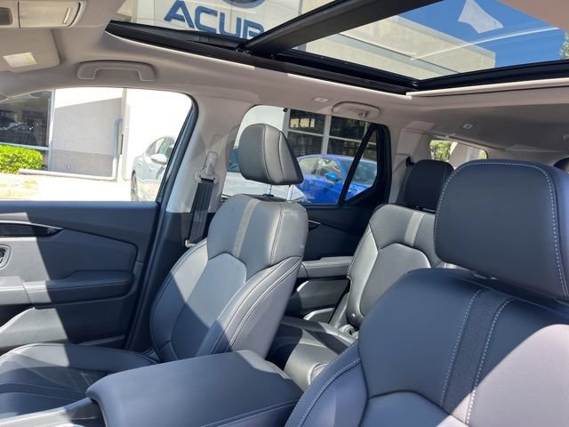 Used 2025 Honda Pilot Touring image 43