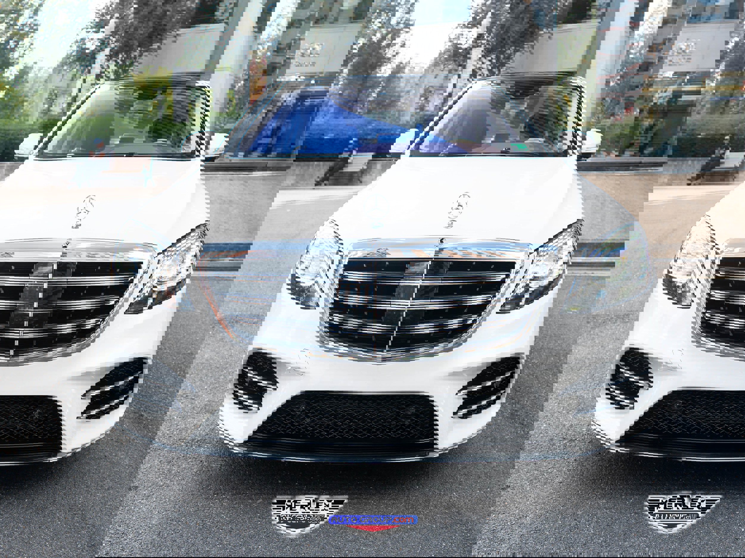 Used 2018 Mercedes-Benz S 560 4MATIC Sedan w/ AMG Line Exterior image 2