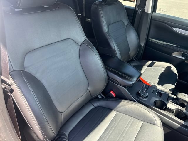Used 2024 Ford Ranger Lariat w/ FX4 Off-Road Package AWD/4WD image 17