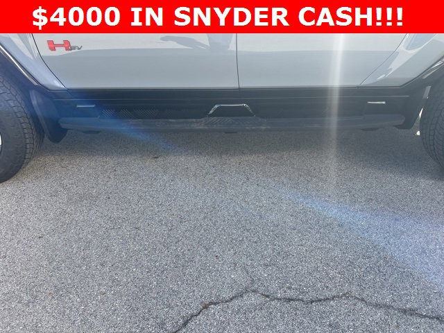 New 2025 GMC Hummer EV 3X w/ LPO, Sport Package image 10