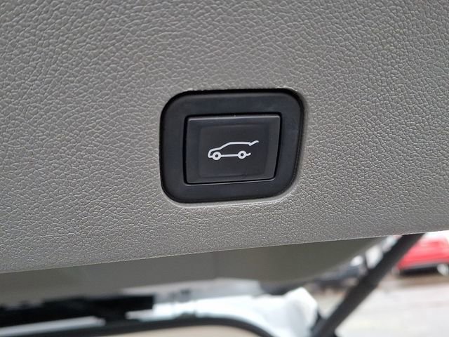 Certified 2023 Cadillac XT6 Premium Luxury image 22