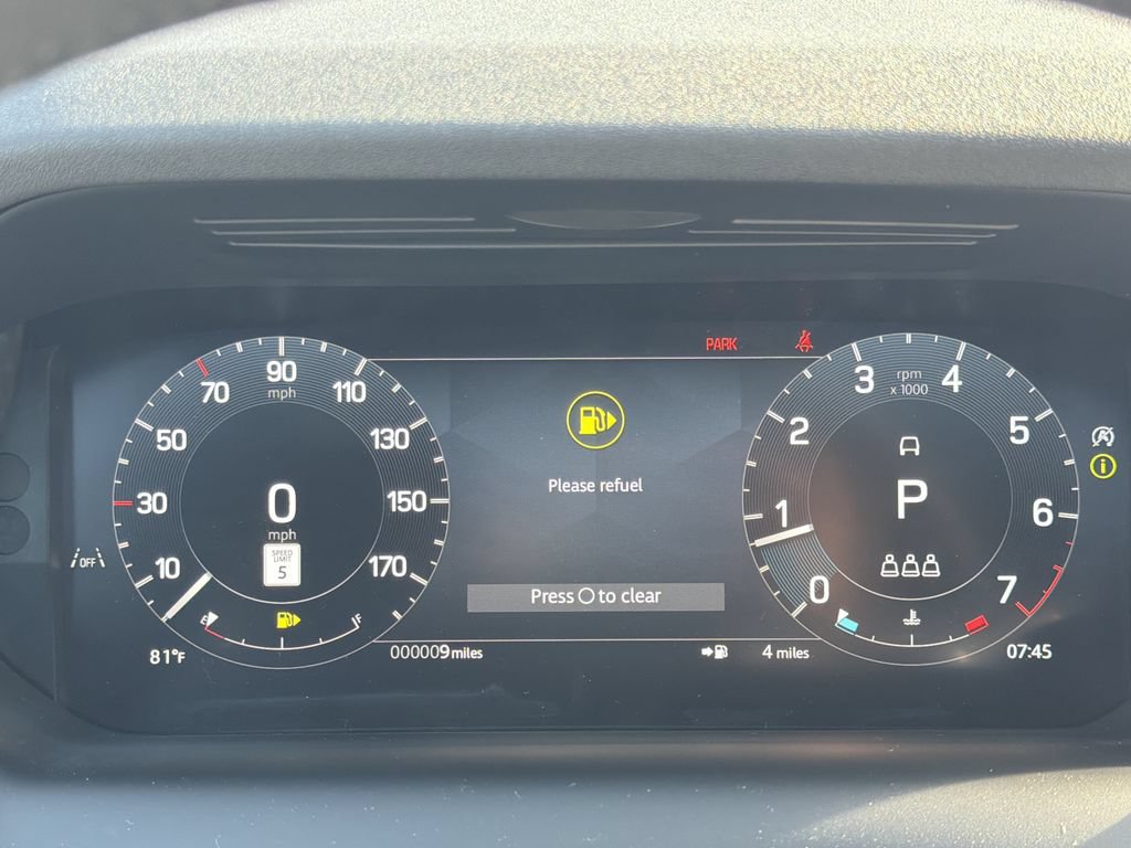 New 2026 Land Rover Discovery Sport Landmark AWD/4WD image 26