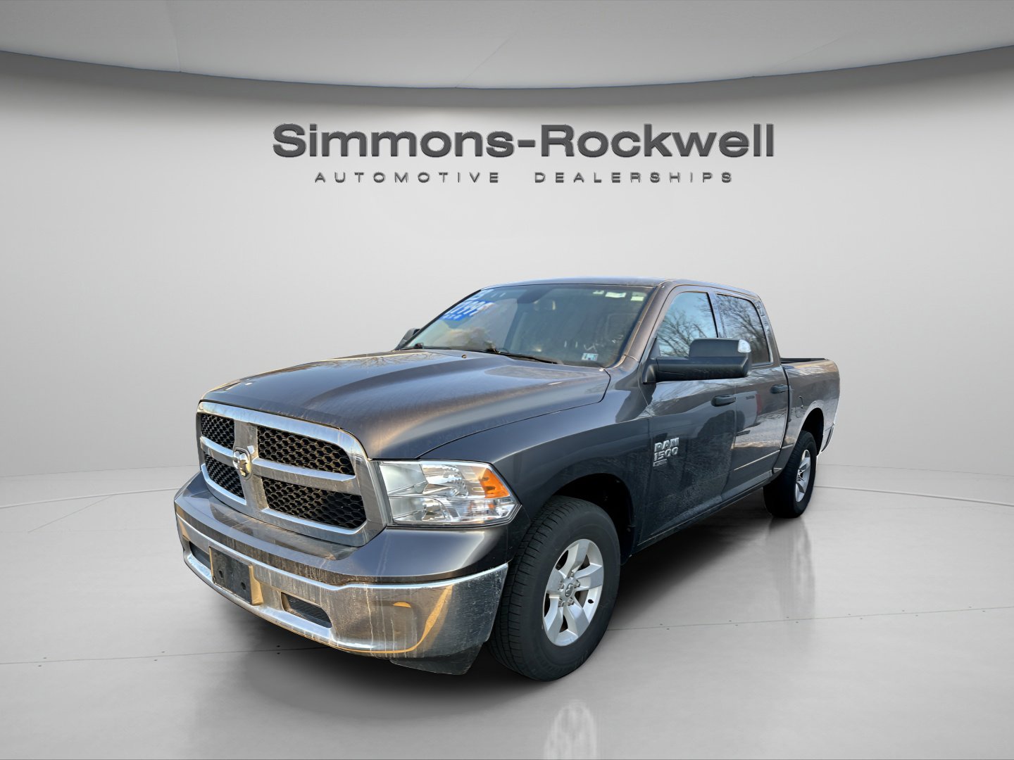 Used 2023 RAM 1500 Classic SLT w/ Trailer & Traction Group image 4