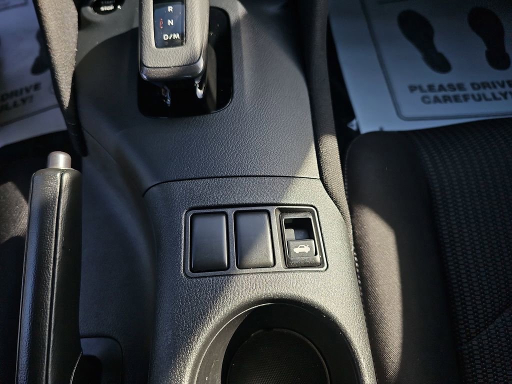 Used 2024 Nissan Z Sport w/ Floor Mat Package image 15