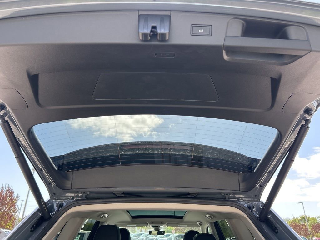 New 2026 Volkswagen Atlas SE FWD image 55