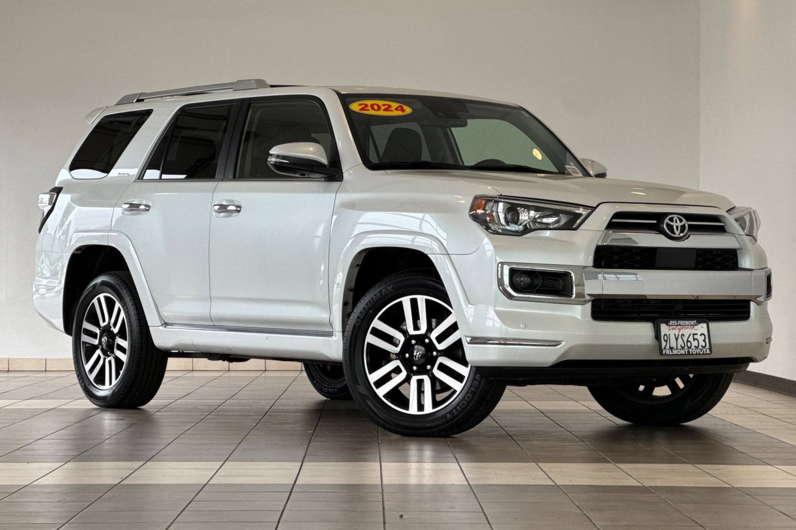 Certified 2024 Toyota 4Runner Limited AWD/4WD image 2
