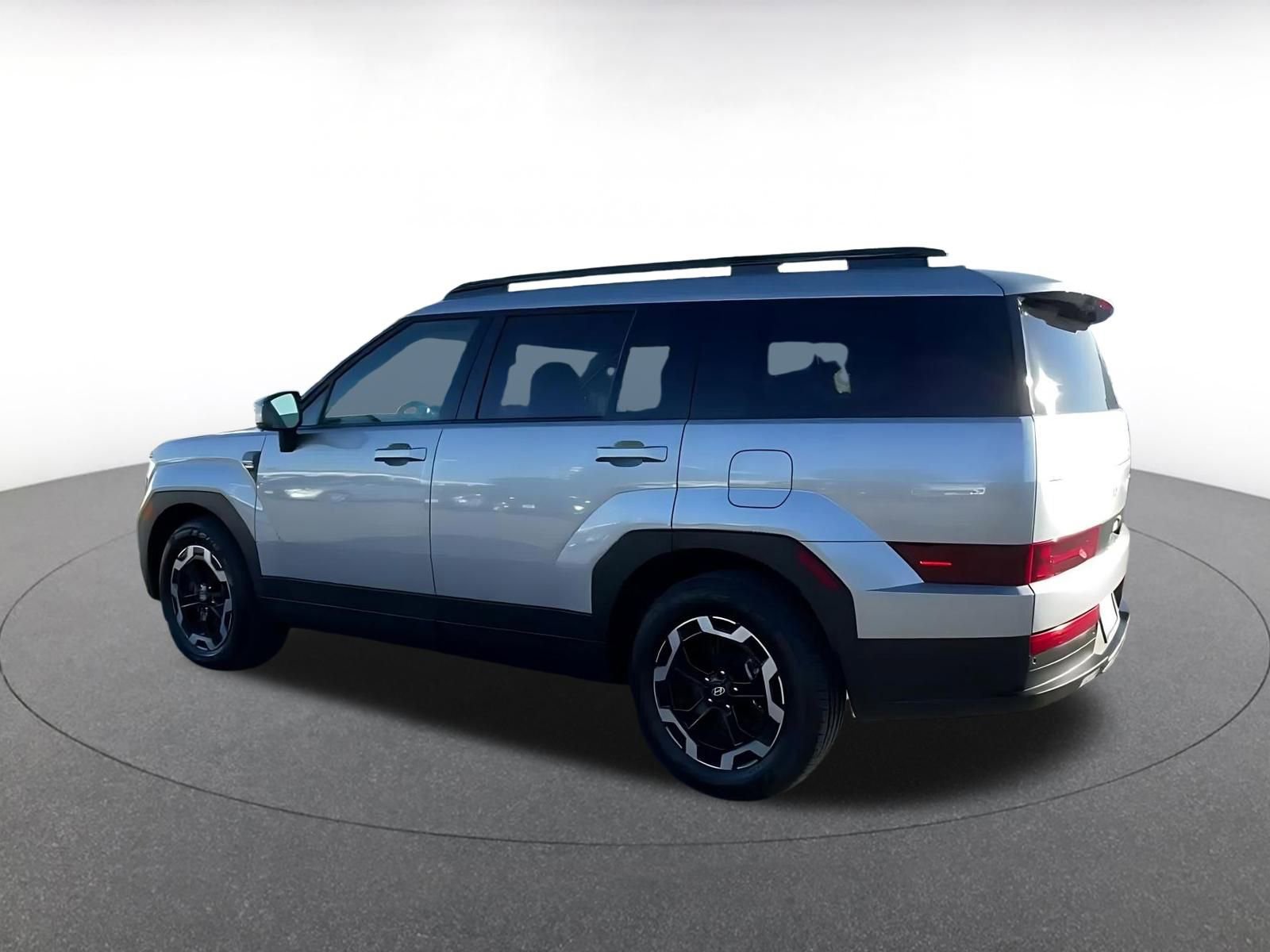 Used 2025 Hyundai Santa Fe SEL image 10