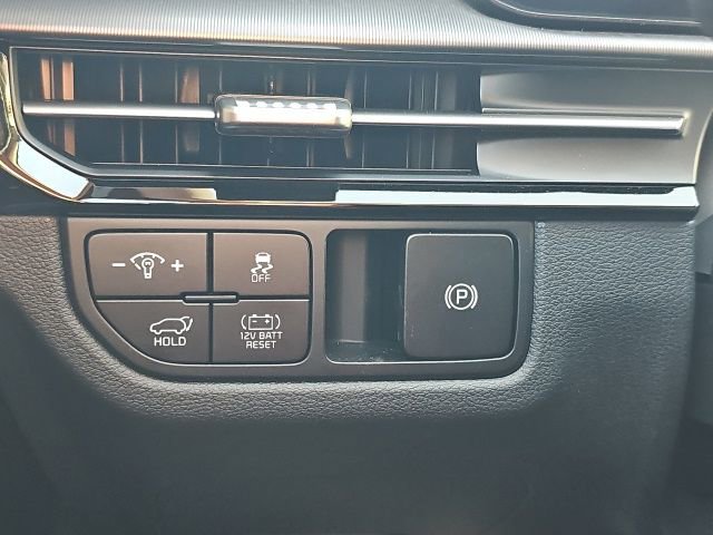 New 2026 Kia Sportage AWD Hybrid image 18