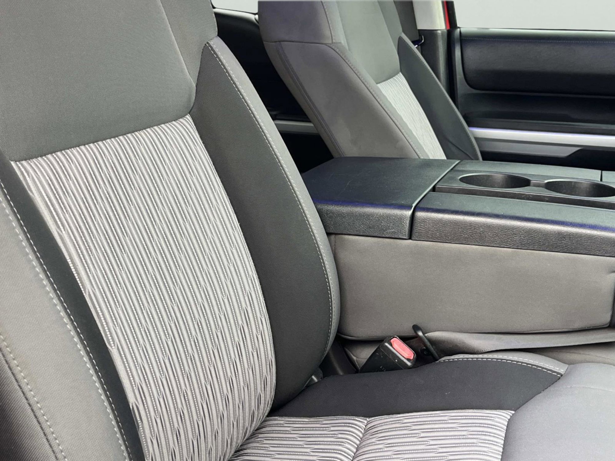 Used 2014 Toyota Tundra SR5 image 19