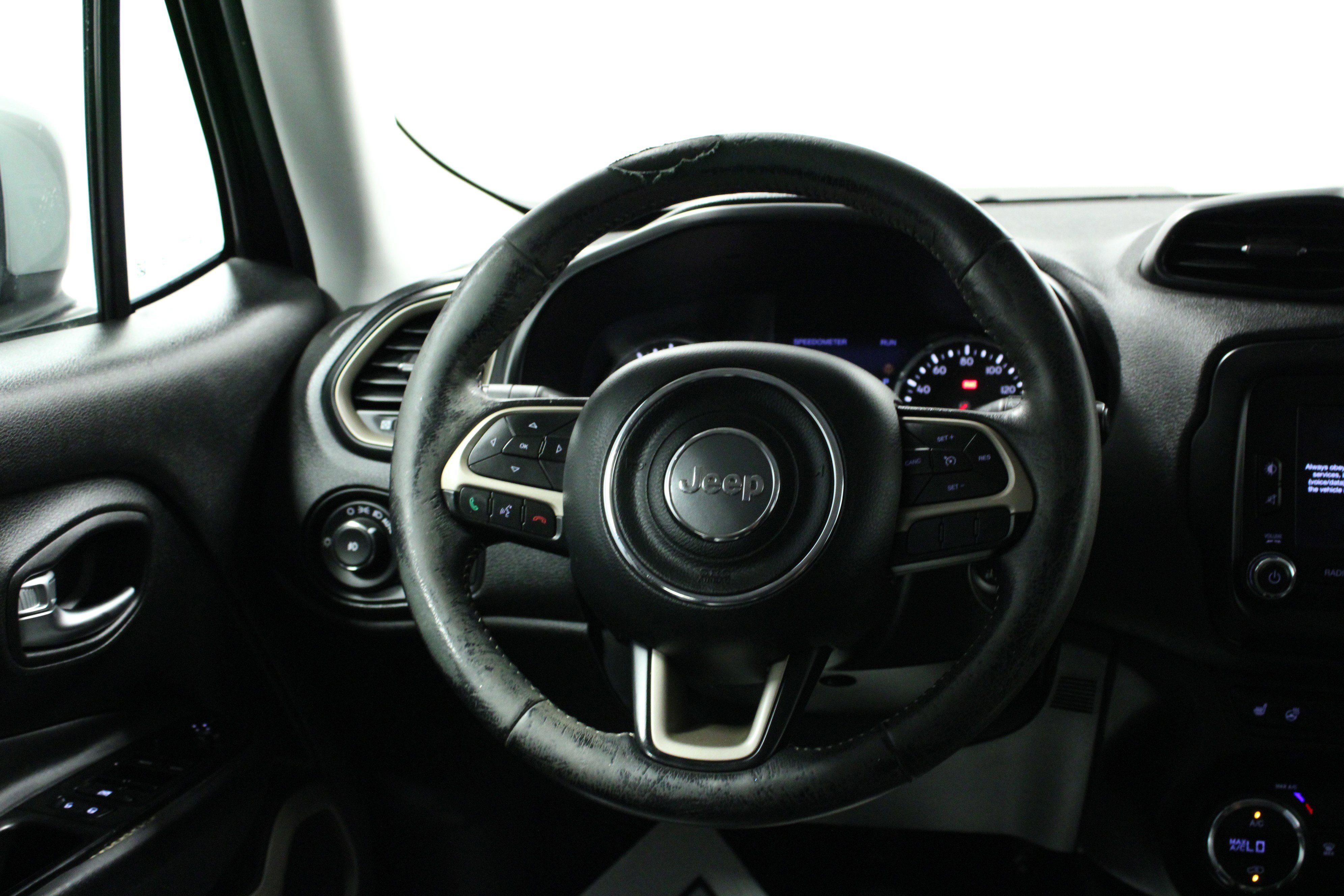 Used 2015 Jeep Renegade Limited w/ Safety & Security Group I image 17