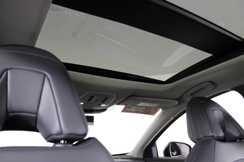 Certified 2023 Nissan Ariya AWD image 23