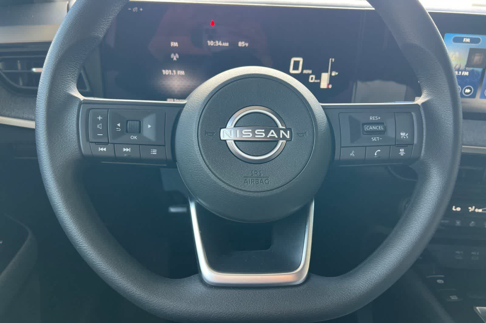 Used 2026 Nissan Kicks SV FWD image 27