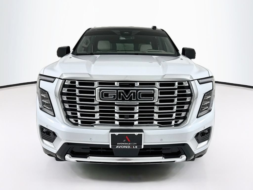 Used 2026 GMC Yukon Denali w/ Sun & Power Step Package AWD/4WD image 6