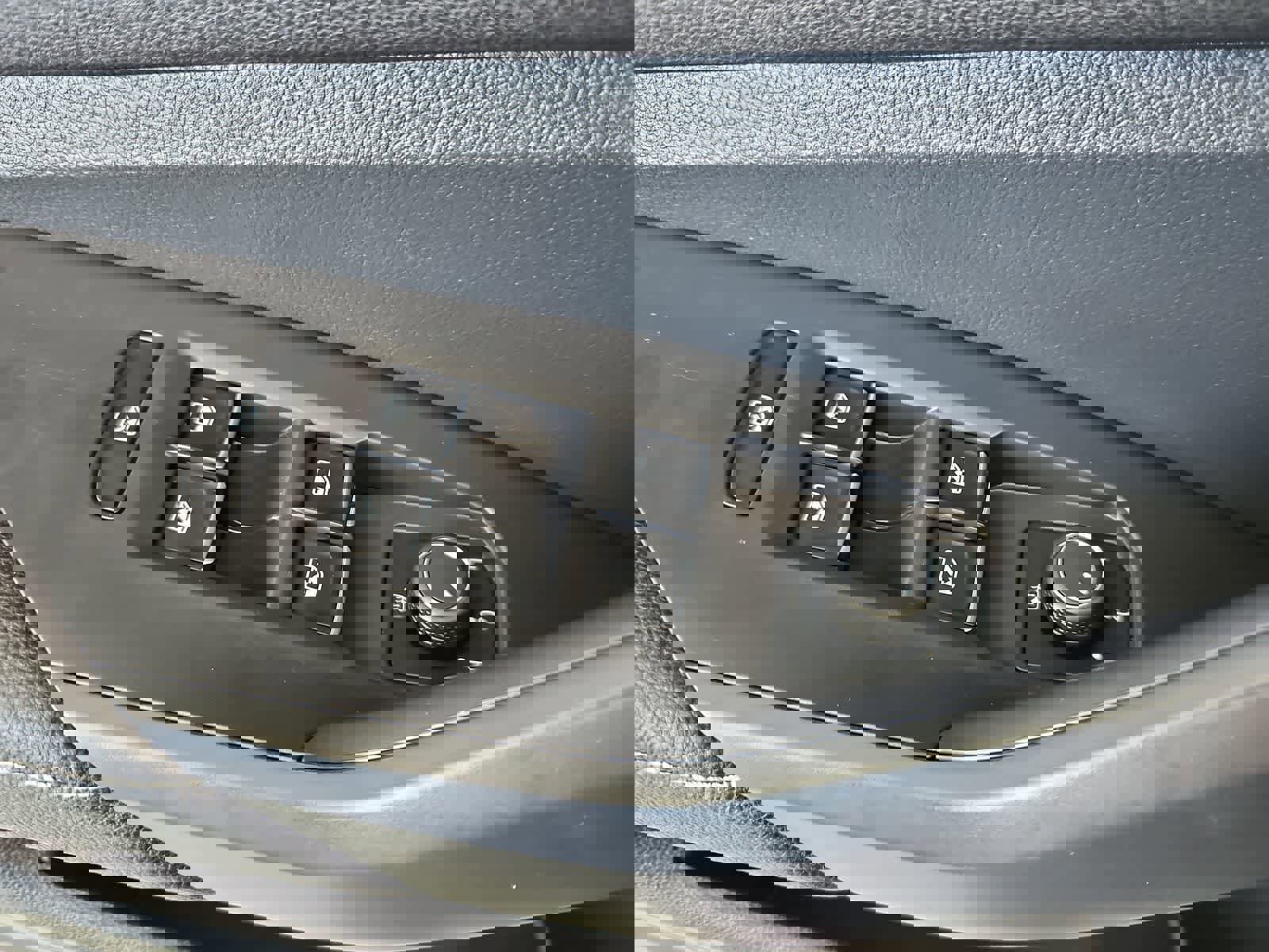 Certified 2024 Volkswagen Jetta S FWD image 16