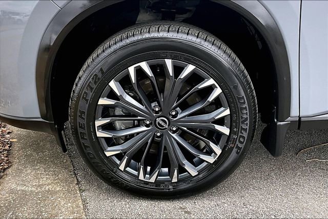 Certified 2025 Nissan Rogue SL w/ Tech Package image 34