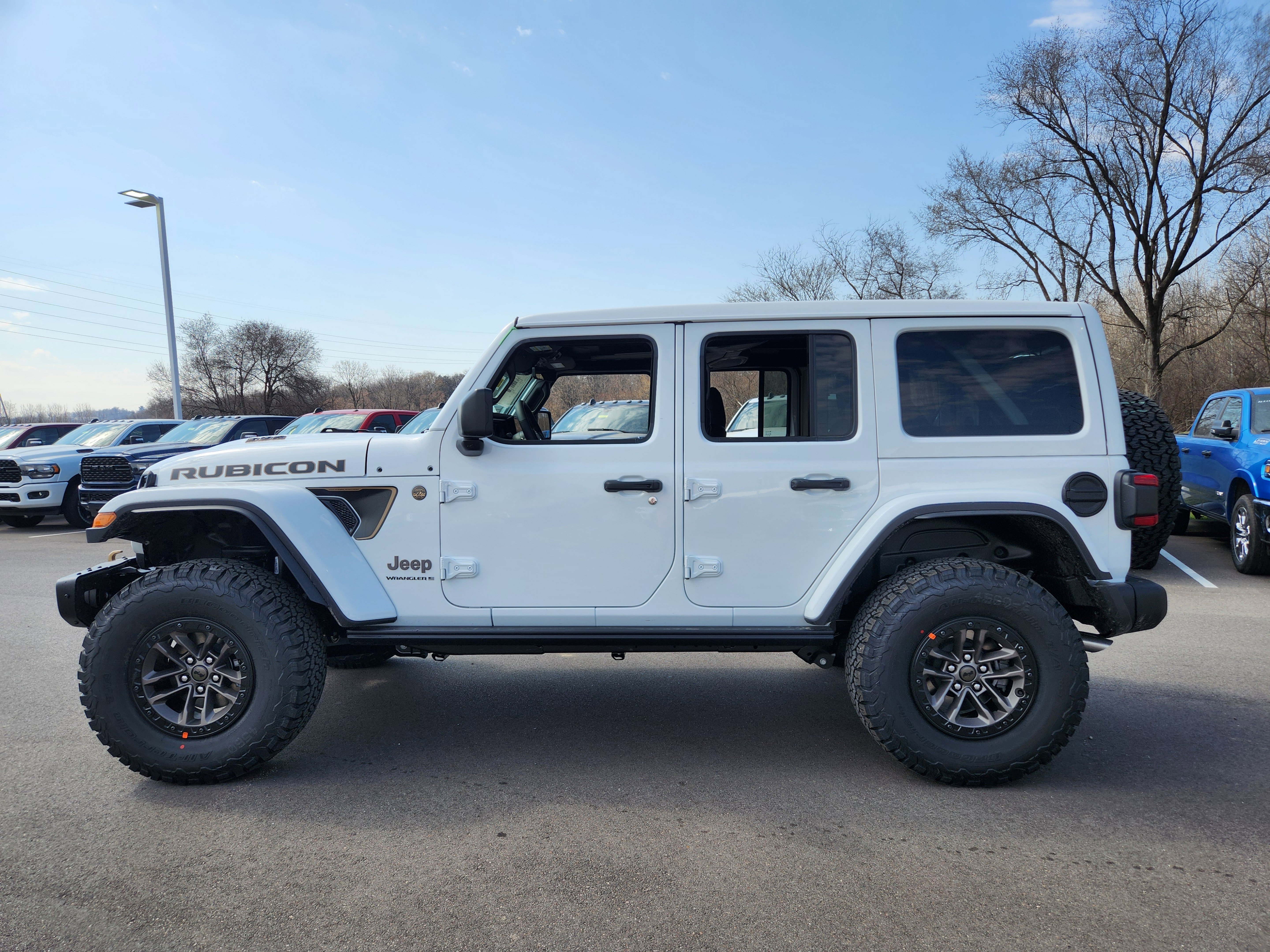 New 2025 Jeep Wrangler Unlimited Rubicon 392 image 16