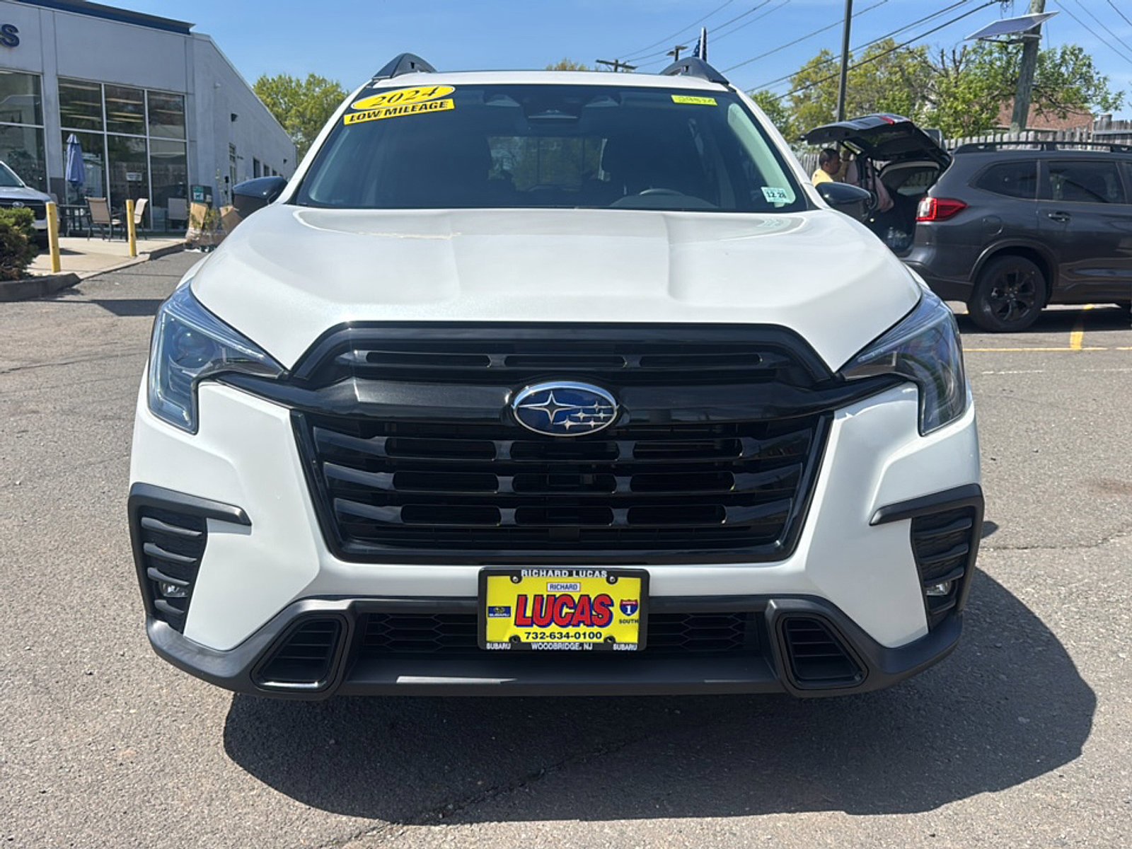 Certified 2024 Subaru Ascent Onyx Edition AWD/4WD image 3