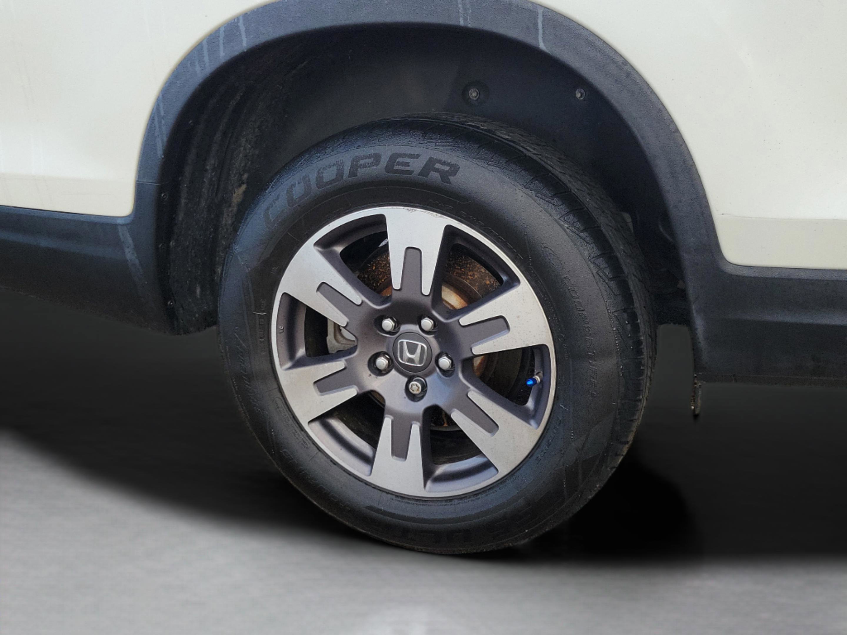 Used 2018 Honda Ridgeline RTL-T image 24