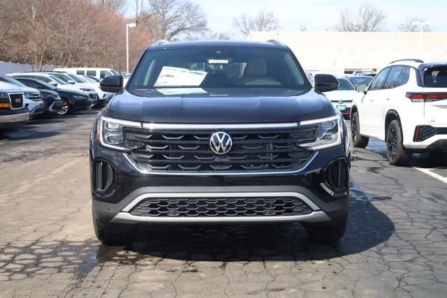 New 2026 Volkswagen Atlas Cross Sport SE image 3