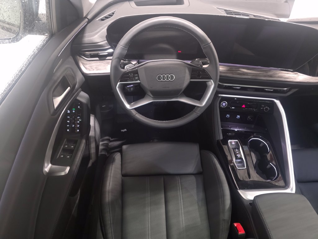 New 2026 Audi Q5 Prestige AWD/4WD image 15