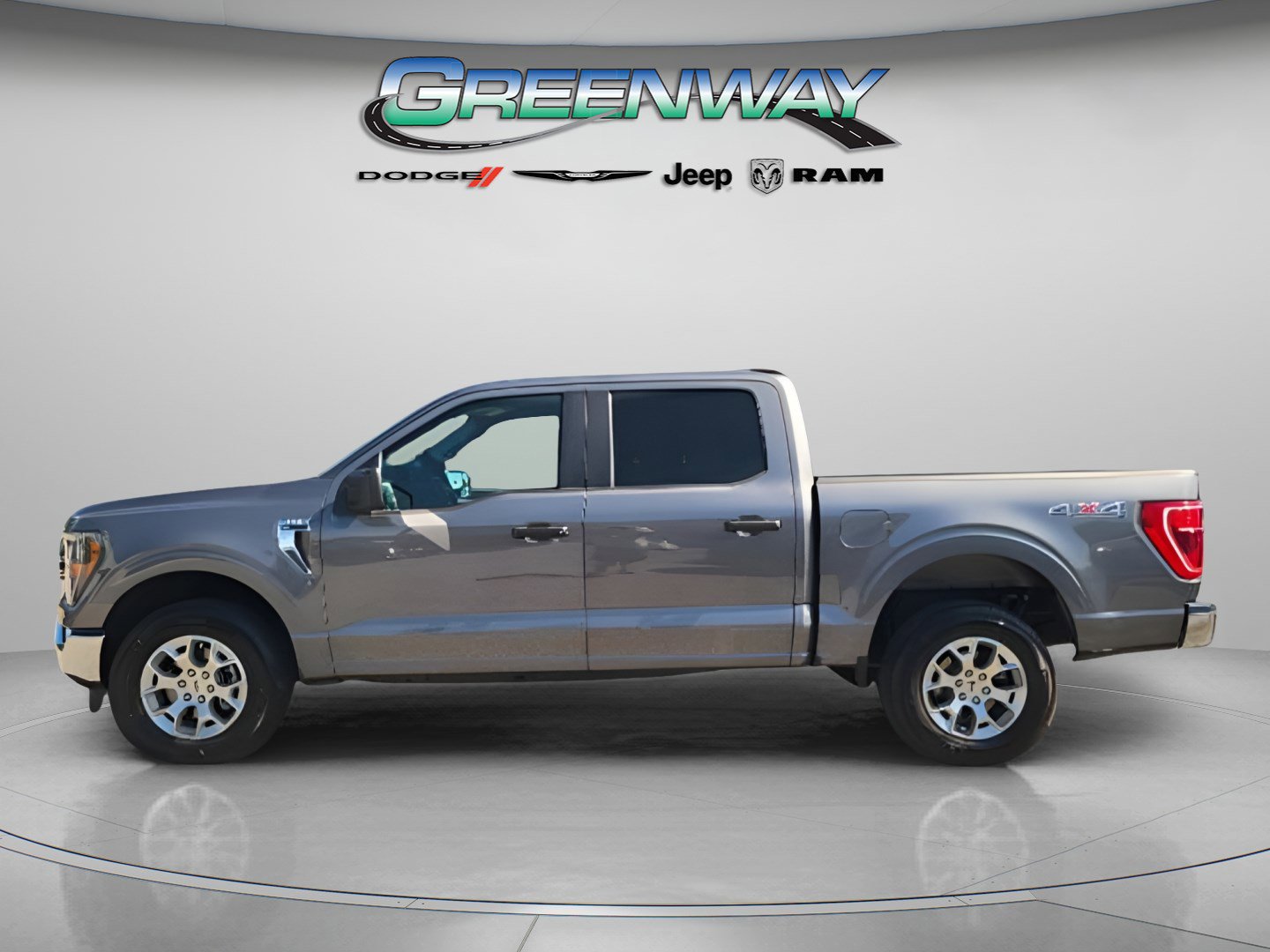 Used 2023 Ford F150 XLT image 6