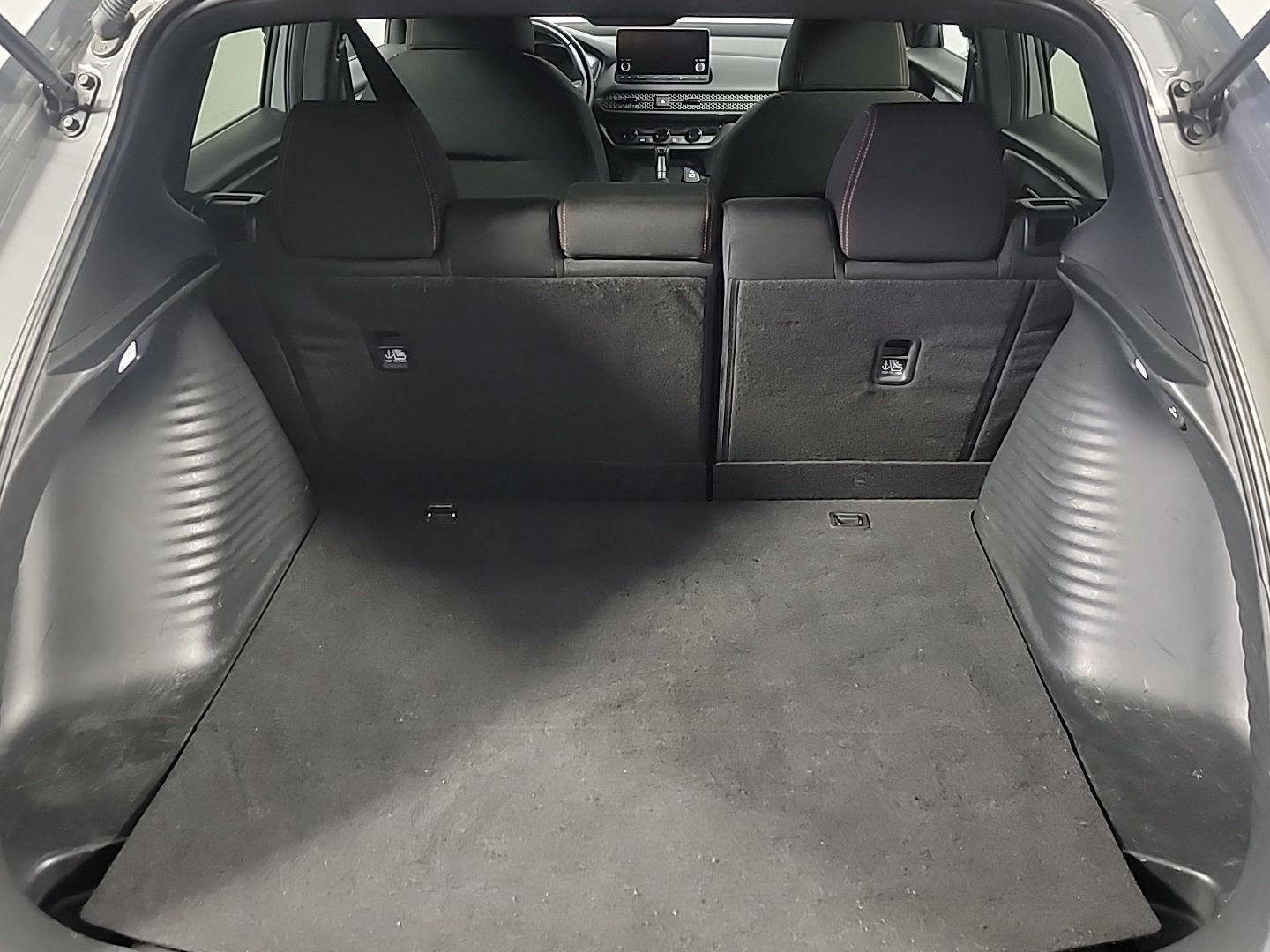 Certified 2025 Honda HR-V Sport image 8