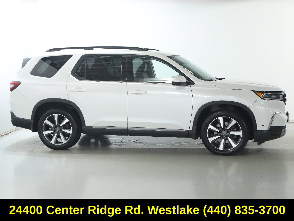 Used 2024 Honda Pilot Elite image 11