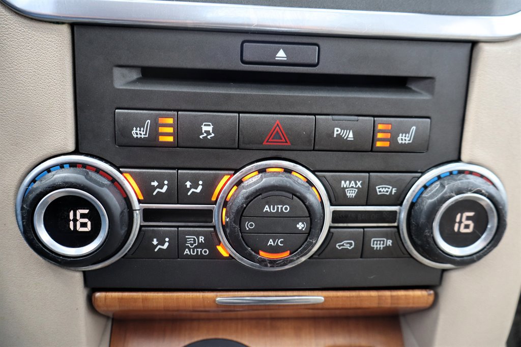 Used 2010 Land Rover LR4 HSE AWD/4WD image 35