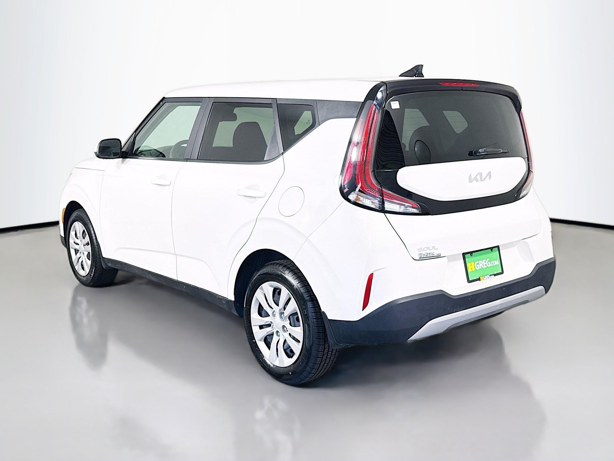 Used 2023 Kia Soul LX FWD image 7