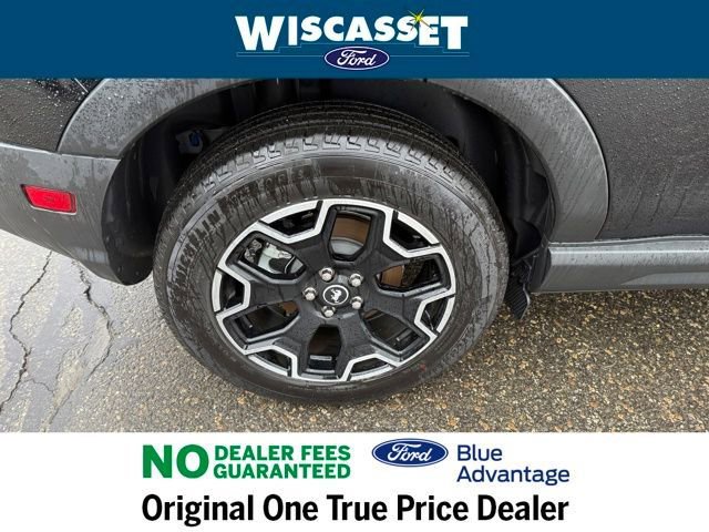 Used 2025 Ford Bronco Sport Outer Banks w/ Outer Banks Tech Package+ AWD/4WD image 35