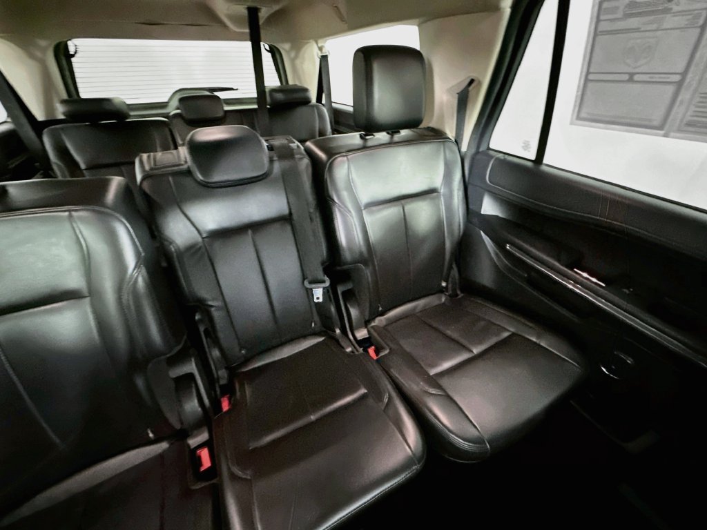 Used 2023 Ford Expedition Max XLT AWD/4WD image 14