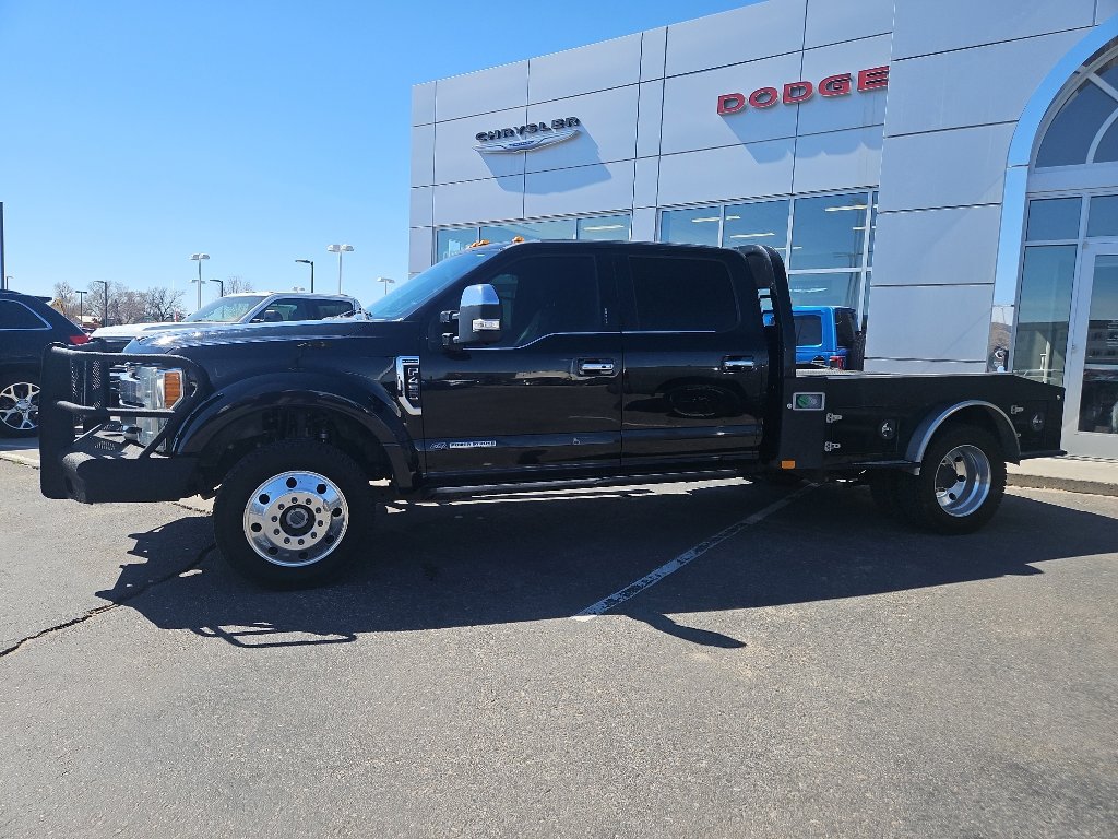 Used 2017 Ford F450 Platinum w/ Platinum Ultimate Package image 2
