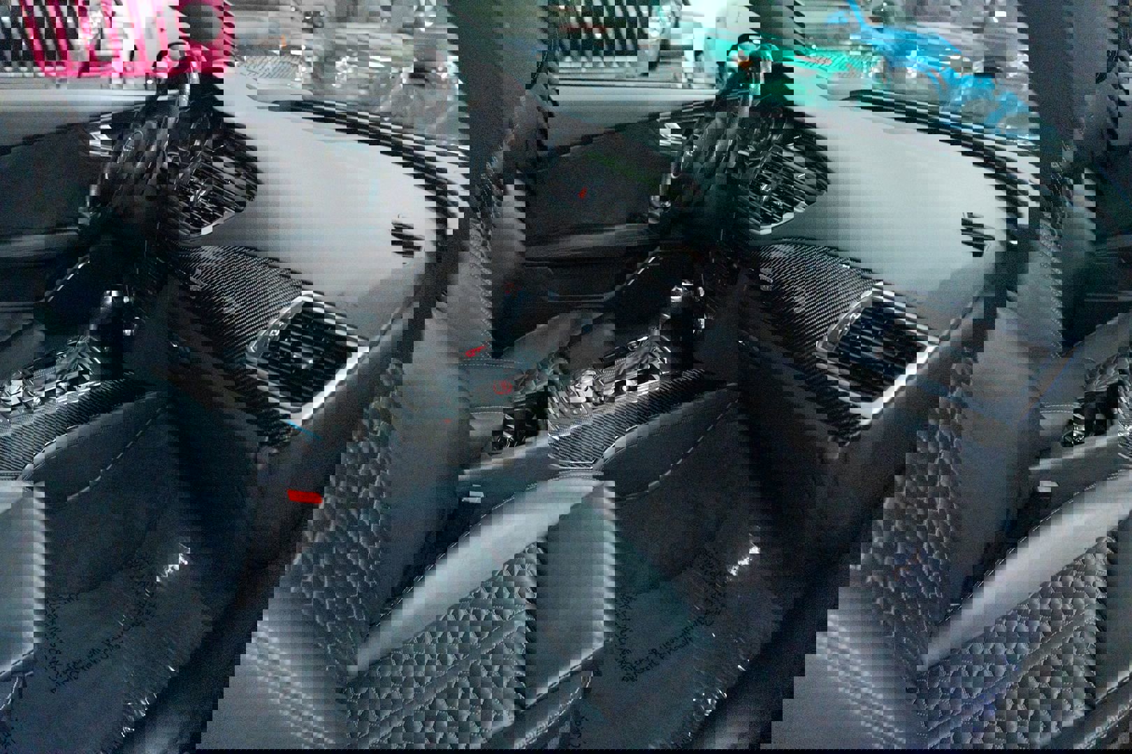 Used 2016 Audi RS 7 Prestige w/ Carbon-Optic Package image 38