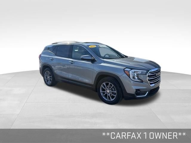 Used 2023 GMC Terrain SLT image 2