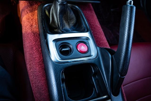 Used 2000 Honda S2000 image 25