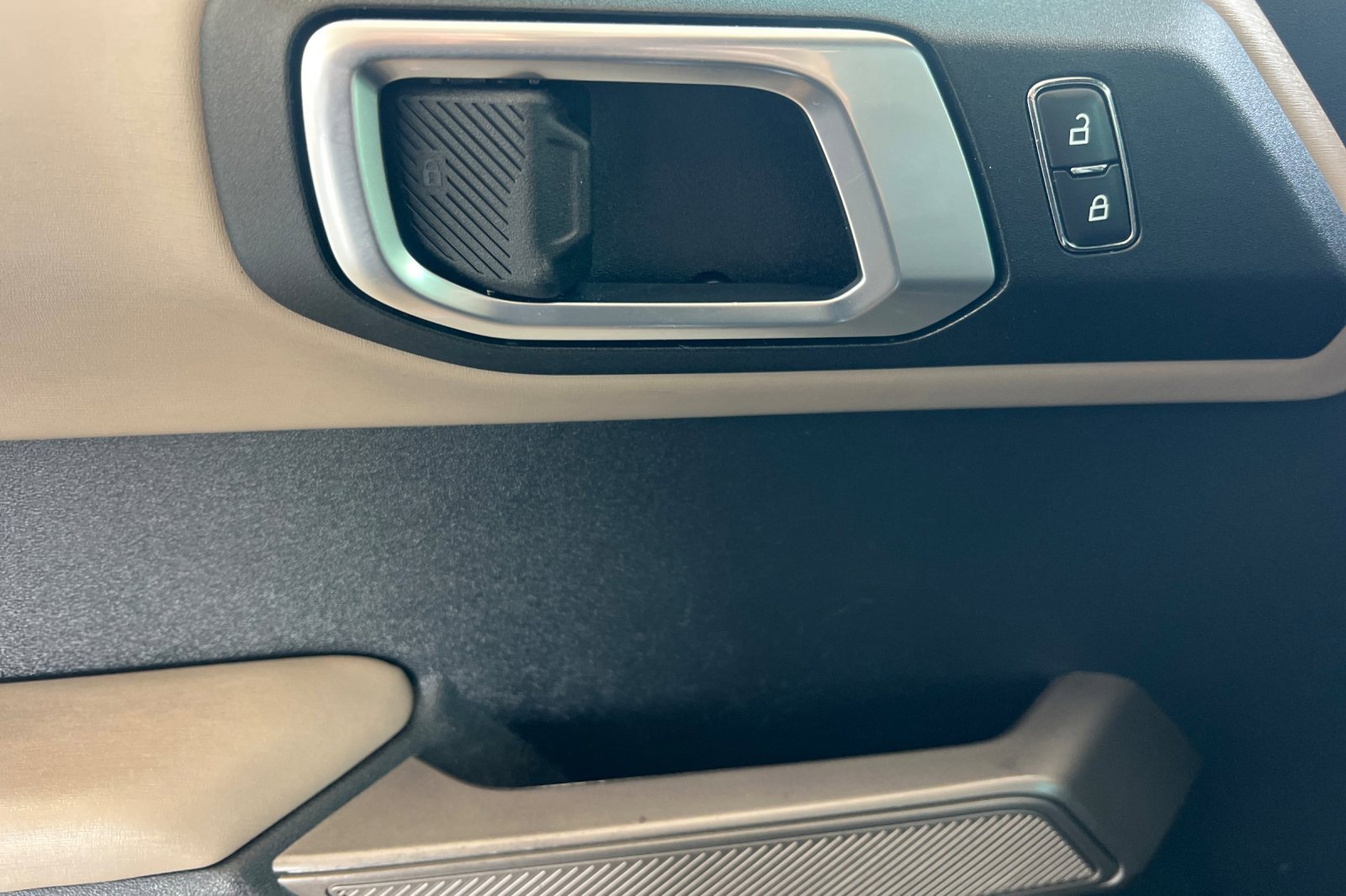 Used 2021 Ford Bronco Wildtrak image 8