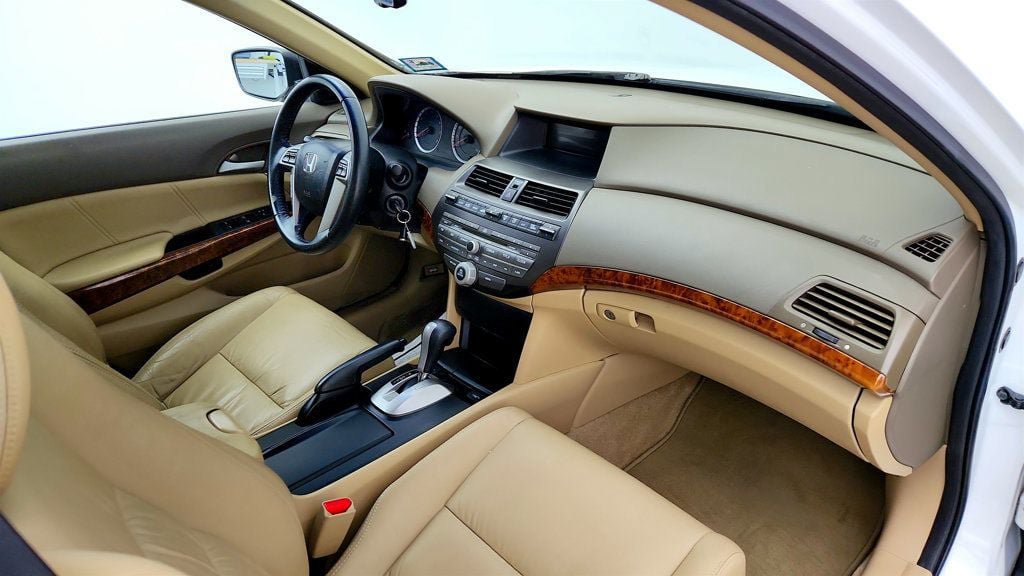 Used 2010 Honda Accord EX-L image 24