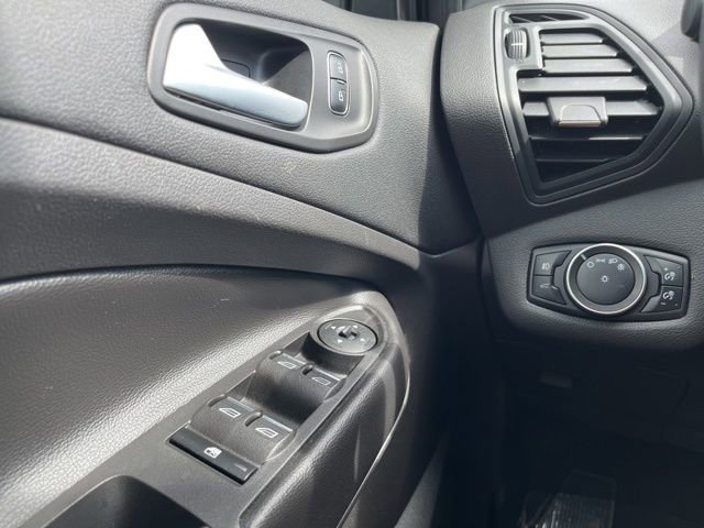 Used 2017 Ford Escape SE w/ SE Leather Comfort Package image 34