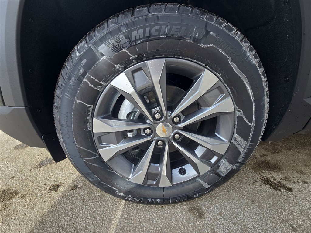 New 2026 Chevrolet Equinox LT image 32