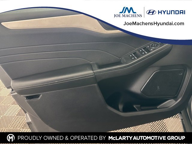 Used 2022 Ford Escape SE w/ SE Sport Appearance Package image 20