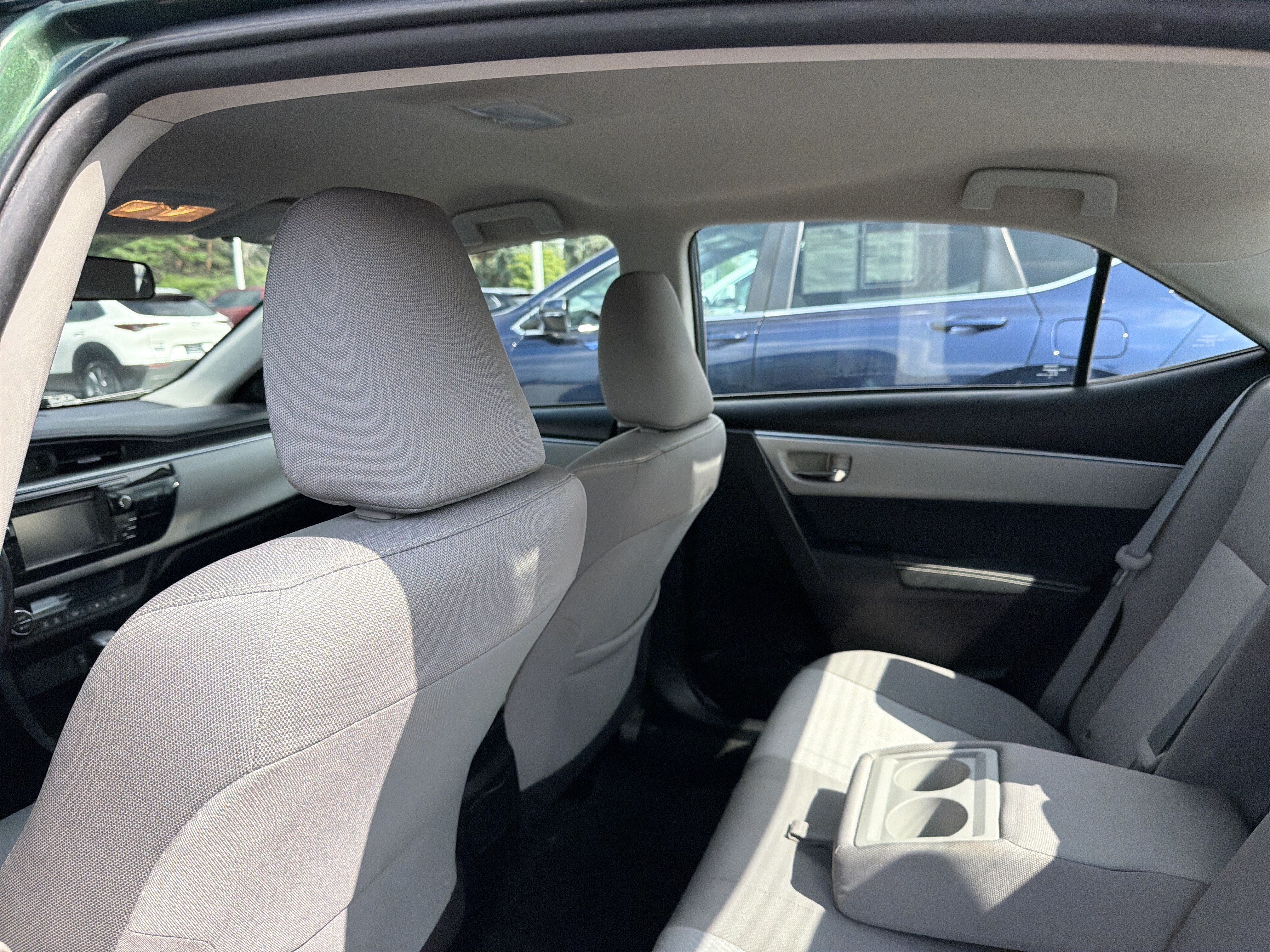 Used 2015 Toyota Corolla LE w/ Body Protection Package #1 FWD image 39